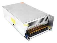 ALIMENTATORE STRISCIA LED